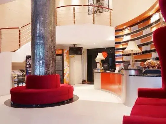Huacheng Fashion Hotel