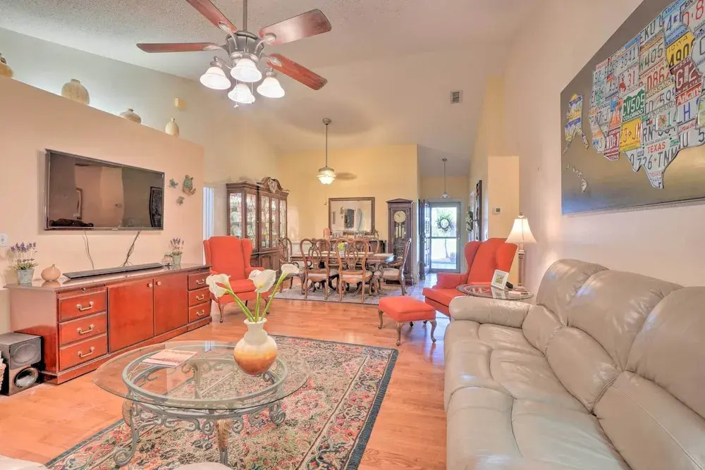 Tampa Home w/ Private Backyard ~ 15 Mi to Downtown