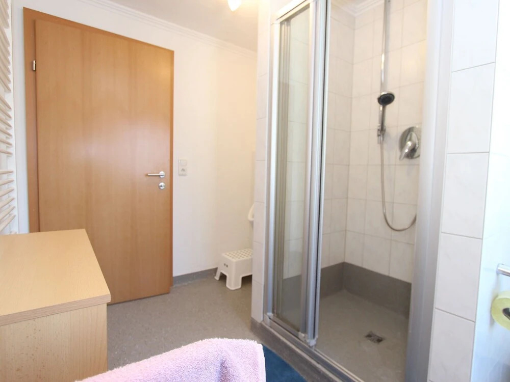 Cozy Apartment with Garden in Mühlbach