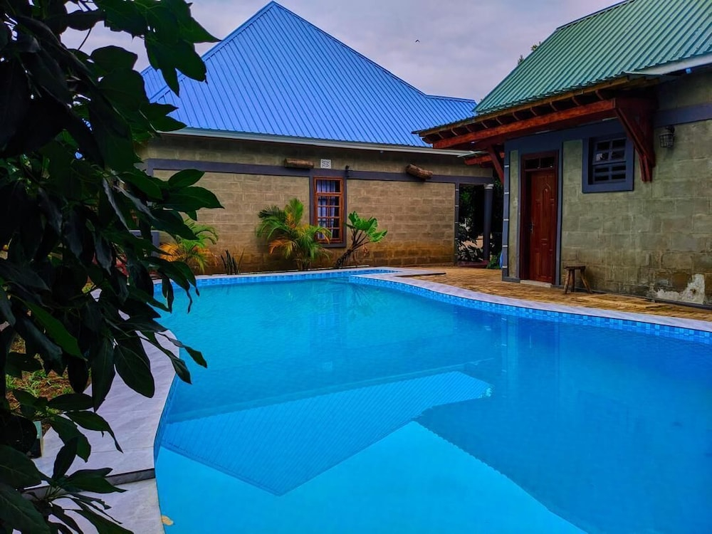 Vigo Lodge
