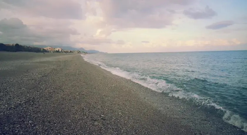 Fondachello Beach Apartment