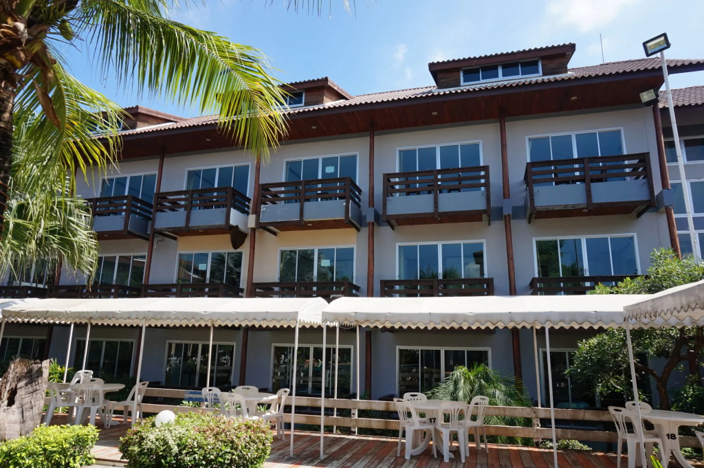 Nakhaburi Hotel & Resort