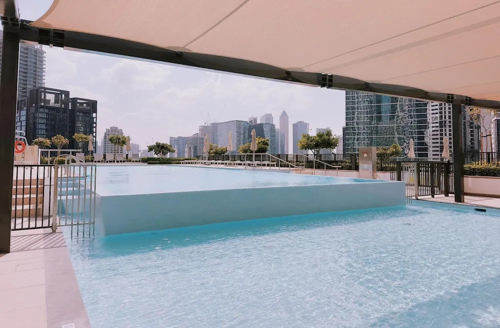 Exclusive 2BR Downtown Apt w Burj Khalifa Views