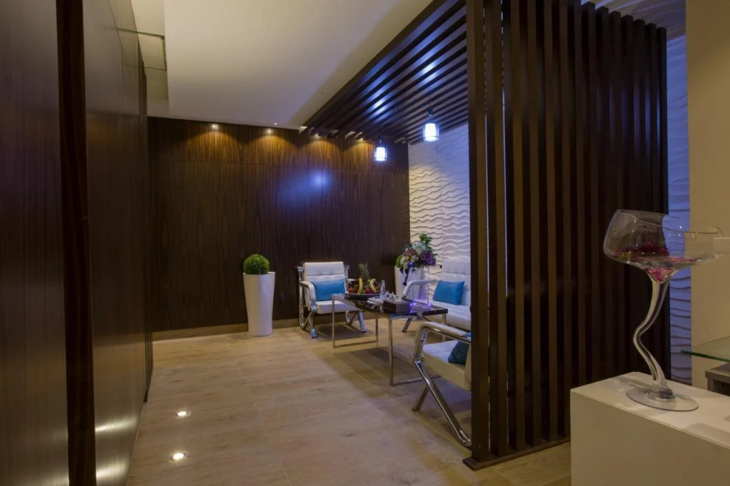 فندق فيلوران Veloran Hotel