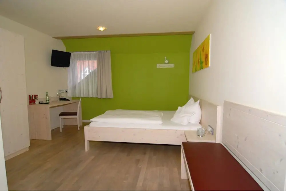 RotHweinHotel