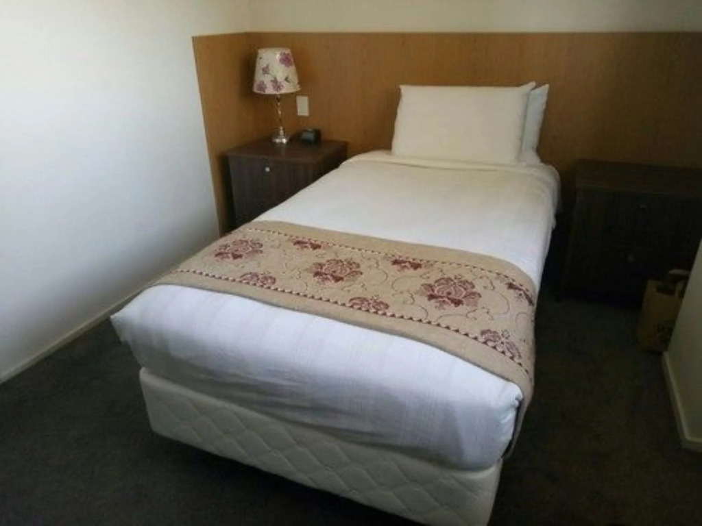 Goodview Hotel