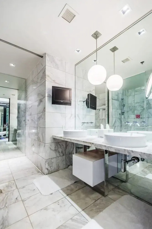Stunning Strip-view Studio w/ Balcony Access 35308