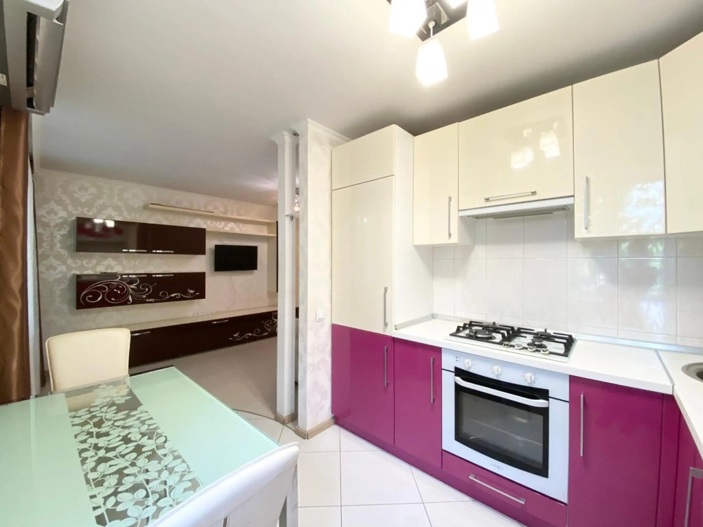 Beautiful 1-bedroom near Most City Center