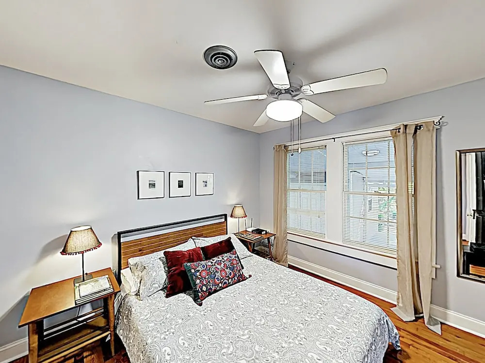 New Listing! Riverside W/ Dazzling Views 3 Bedroom Home