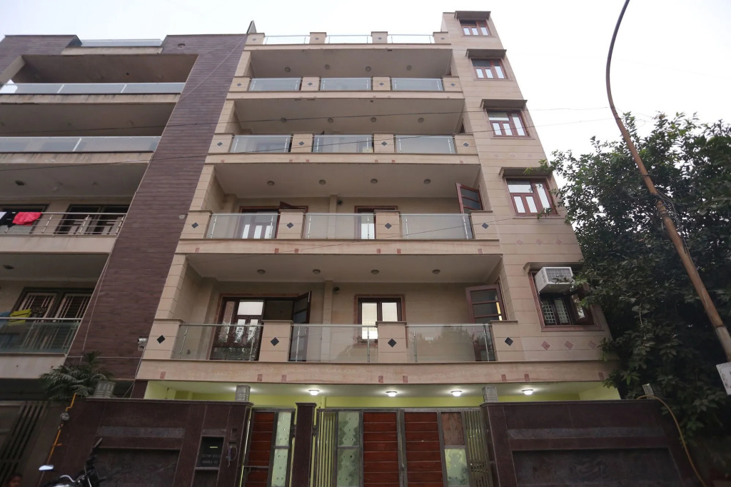 Hotel Golden Tree by OYO Rooms