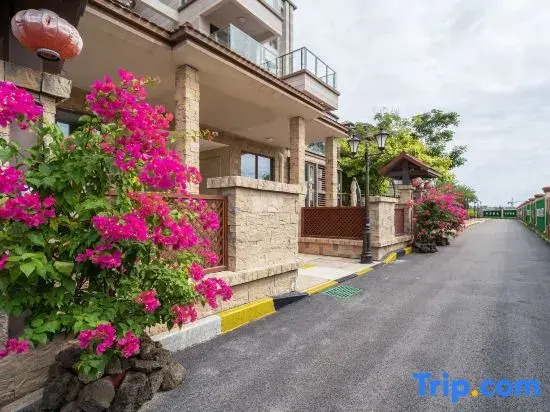 Liangting Boutique Holiday B&B (Houhai Duty-Free City Store)