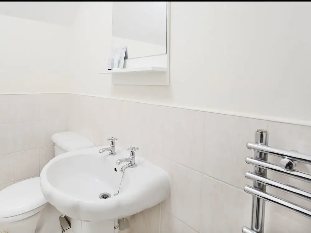 Saint Lawrence Apartment 2