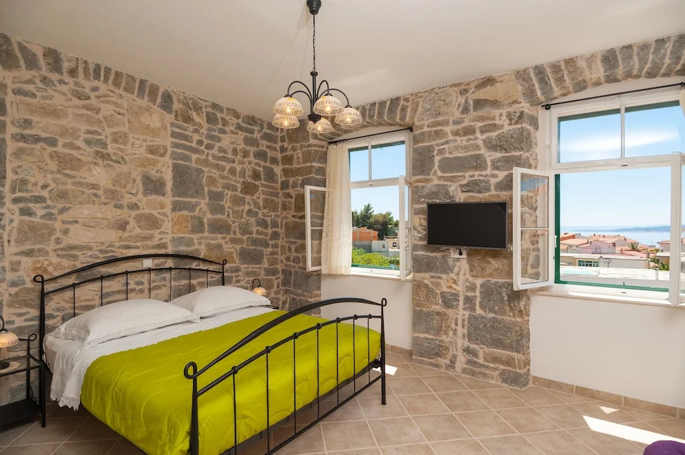 Beach Resort Apartments Podspiline