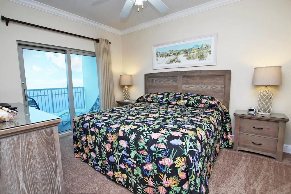 Crystal Tower 1601 by Youngs Suncoast