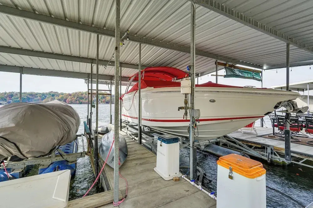Dock & Kayaks: Lake Ozark Family Retreat