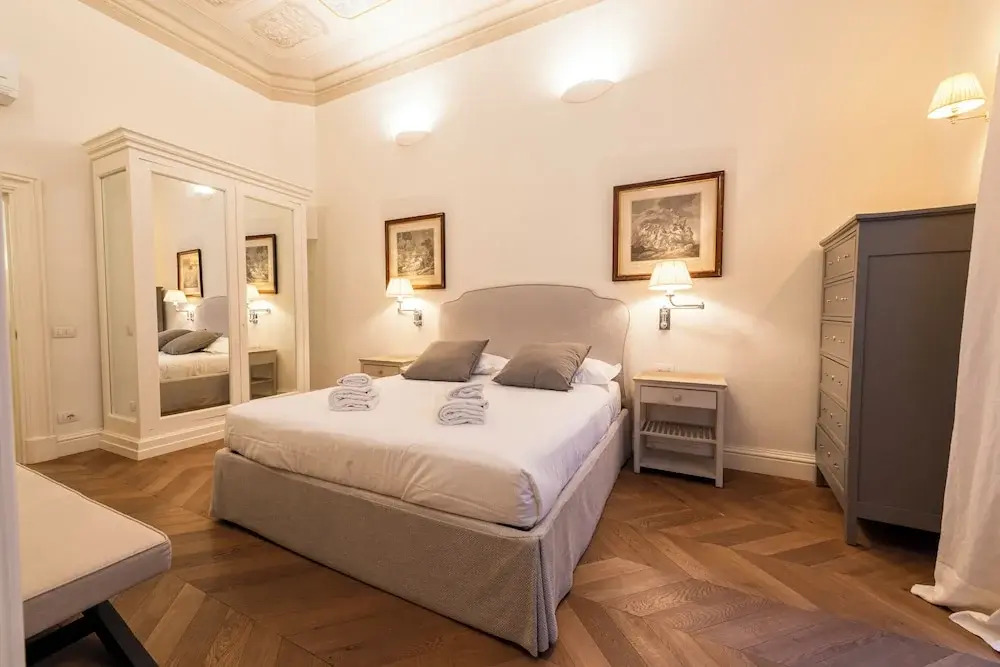 Rinascimento Privato by MMega