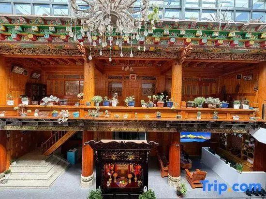 Shangri-La Muxue Xingyue Homestay