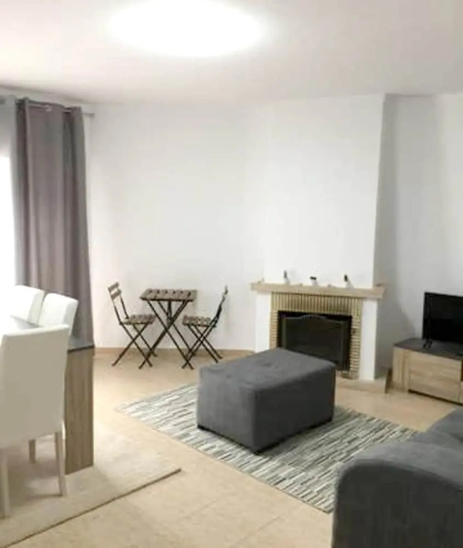 Apartment with 3 Bedrooms in Cotovia, with Wifi