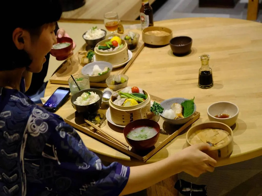 Hostel & Tatami Bar Uchikobare -内子晴れ