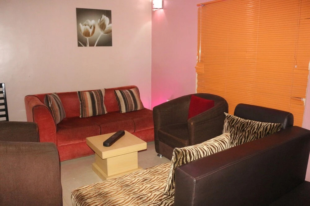 Albert Suites