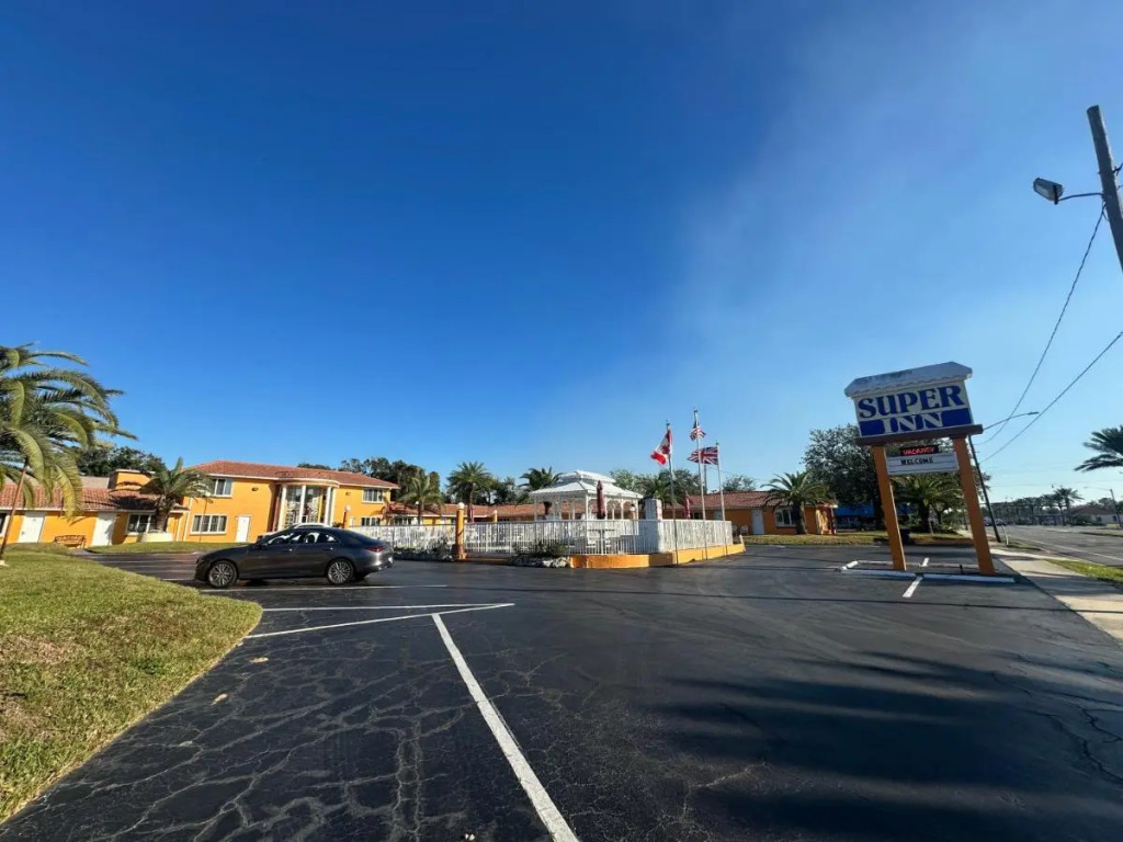 Super Inn By Oyo Daytona Beach Near Airport