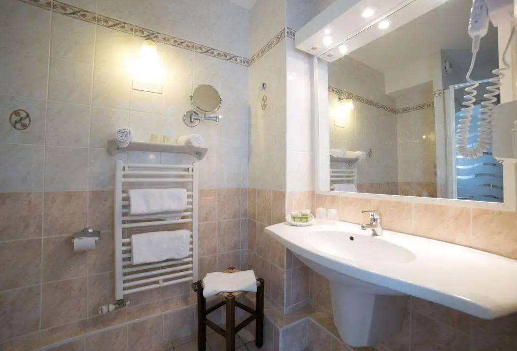 Logis Hôtel Auberge de la Rose