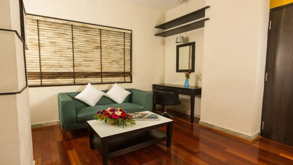 Siesta Star T. Nagar
