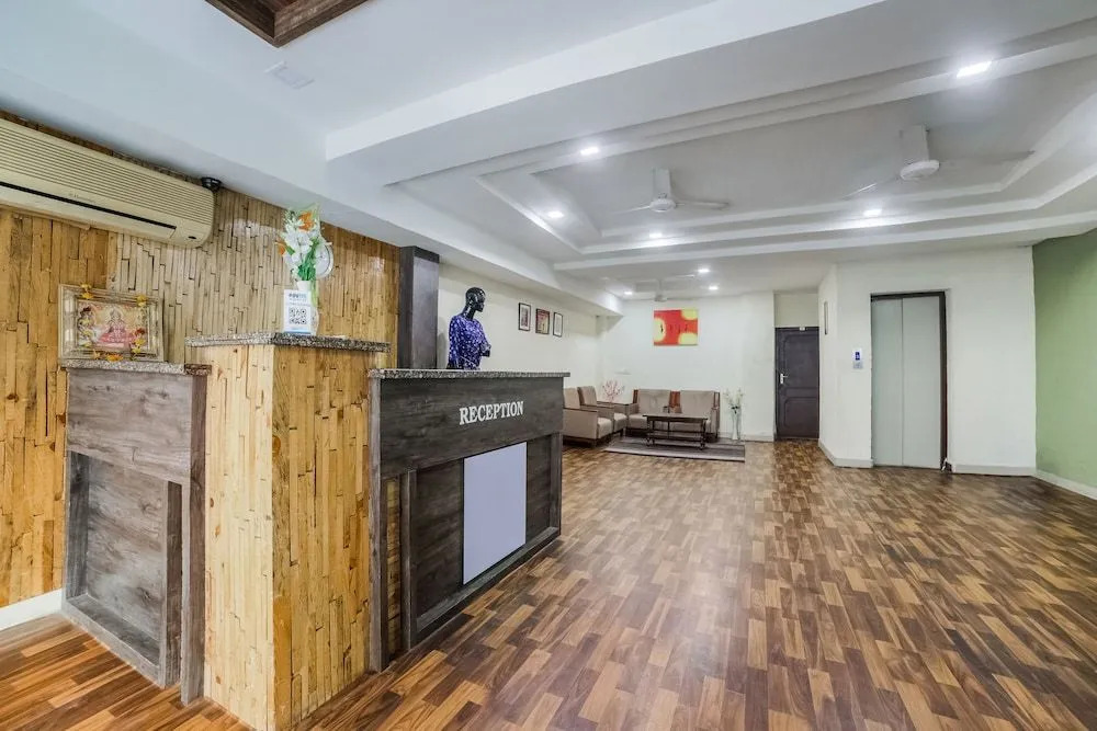 Treebo Trip Vaishali by OYO Rooms
