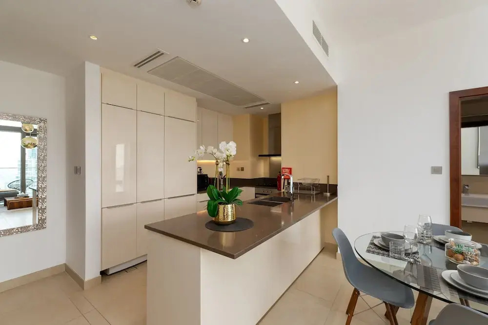 Sleek 1BR at Dubai Marina w Balcony