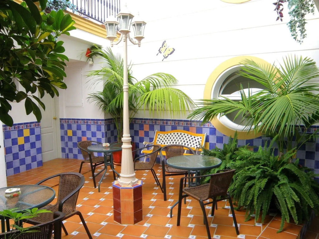 Hotel Puerta del Mar