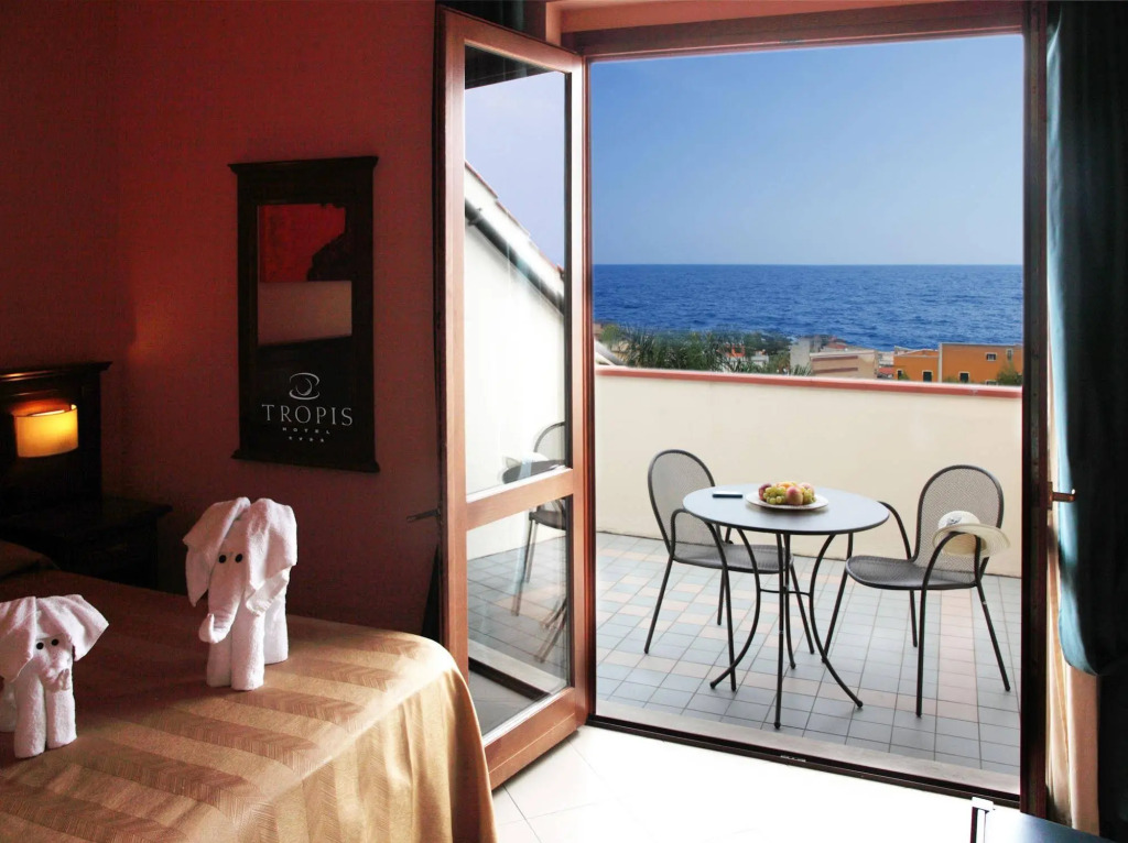 Hotel Tropis