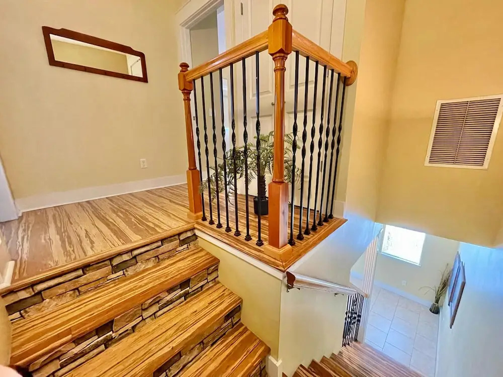 Mills Seaview Cottage by Forehand Rentals