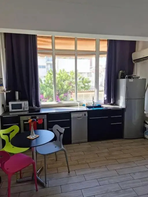 2.5 rooms in the heart of tel aviv