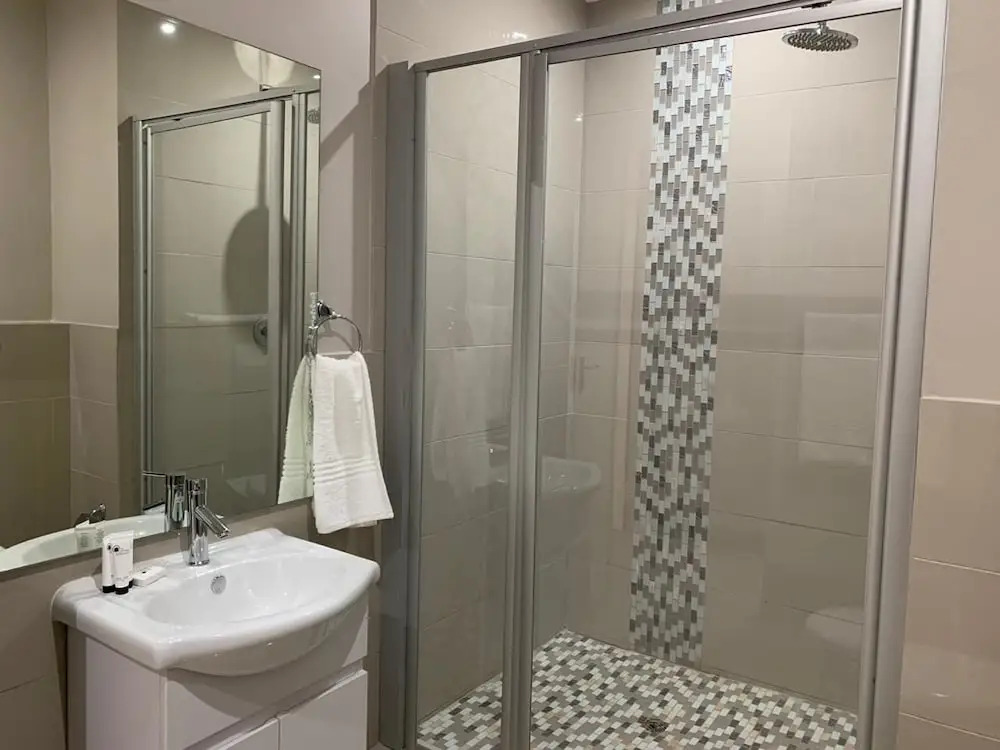 Hotel AT Hatfield Apartments