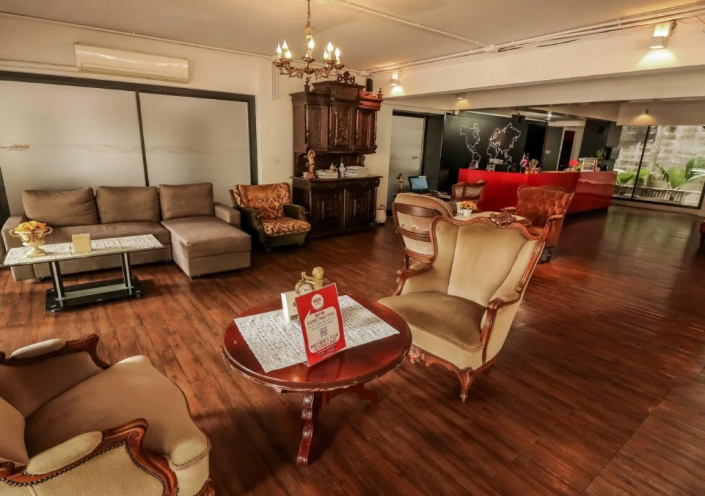 NIDA Rooms Eakamai 72 Shopping Centre