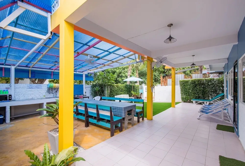 Surf House Hua Hin