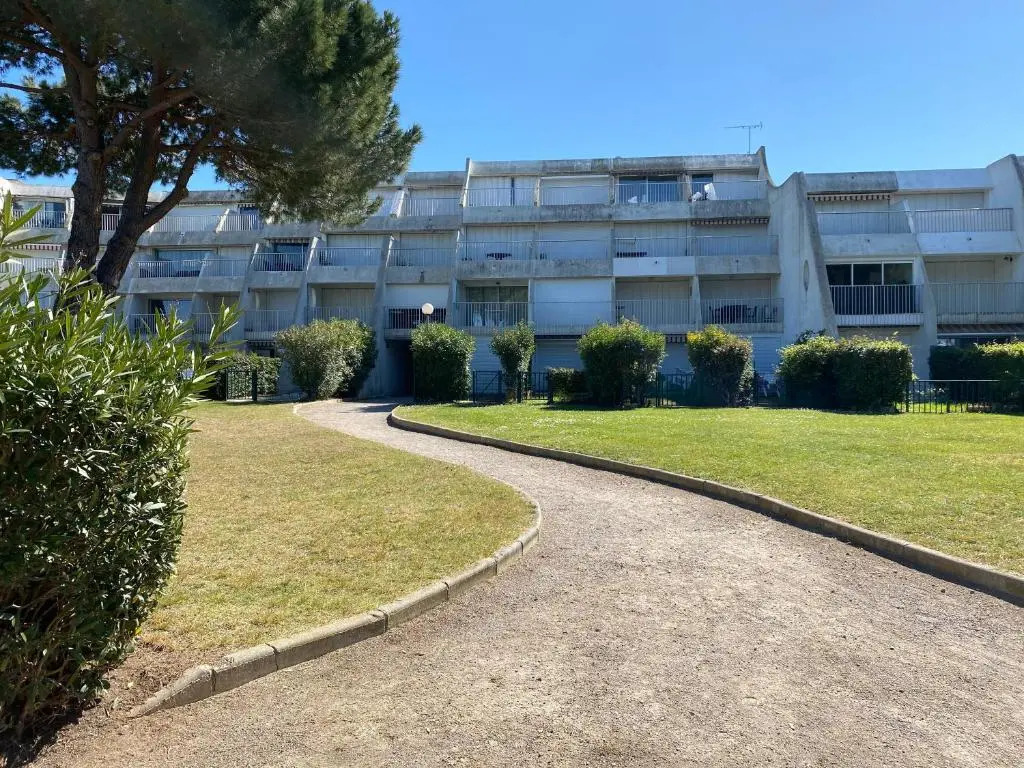Joli studio cabine 2 à 4 pers, bord de mer, Port Camargue, La Croisière