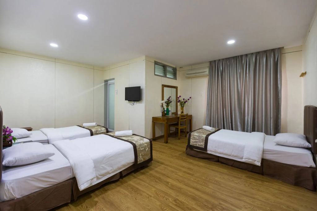 Sabrina Court Hotel
