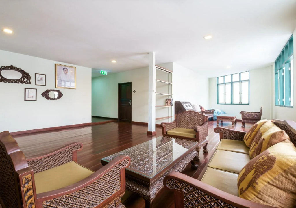 Baan Khun Nine Hostel Wangdoem