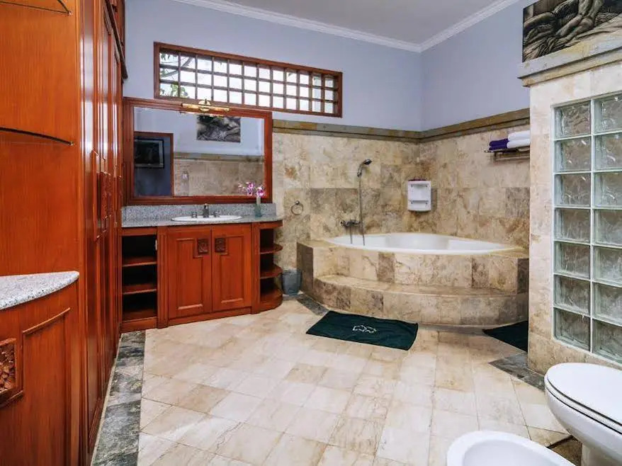 Sunclad Villa