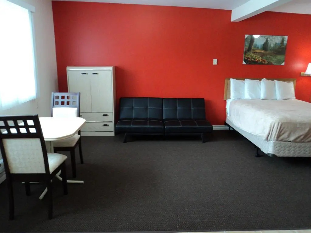 Rymals Motel