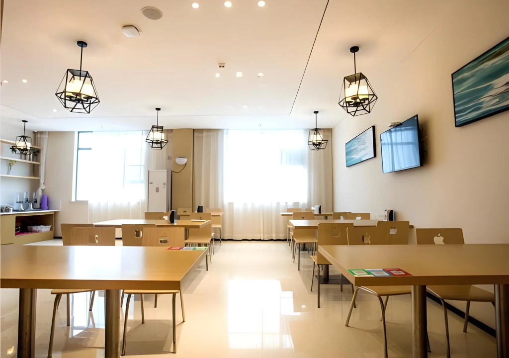 City Comfort Inn Xiangyang Gucheng Railway Station