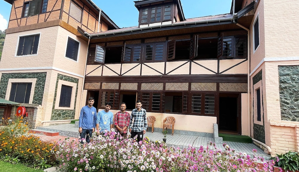 Lakshmi Guest House