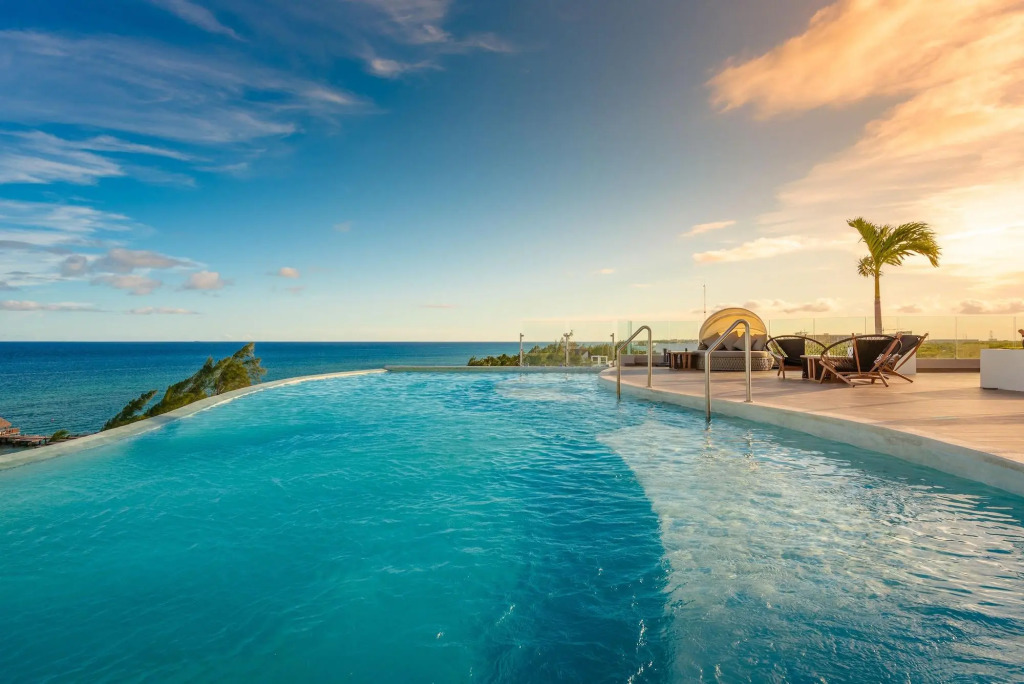 Mvngata Beach Hotel