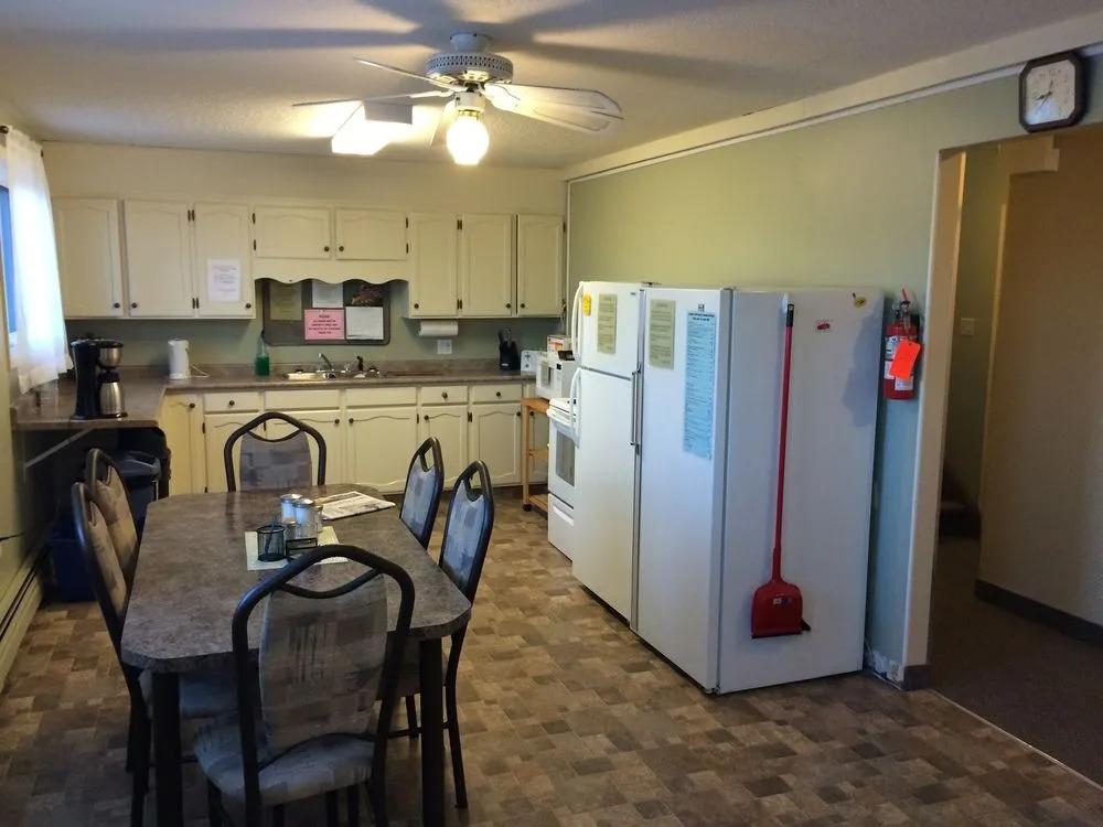 Laura's Lodge