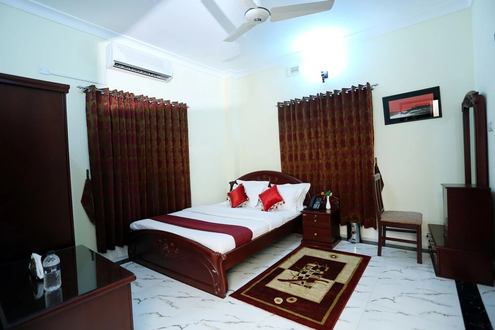 Novem Inn & Holidays