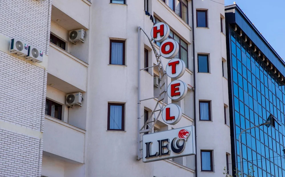 Hotel Leo
