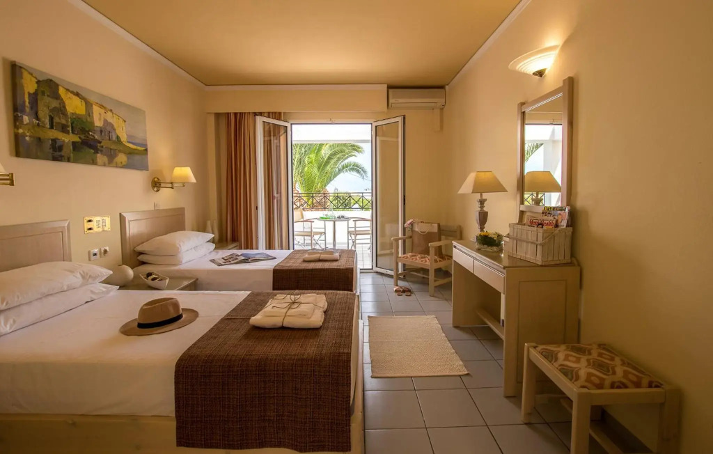 Dedalos Hotel