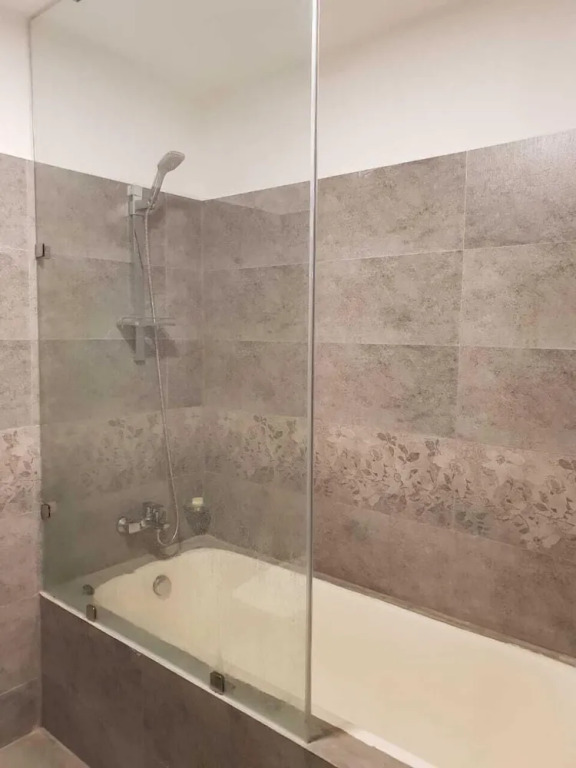 Trellis Apartment