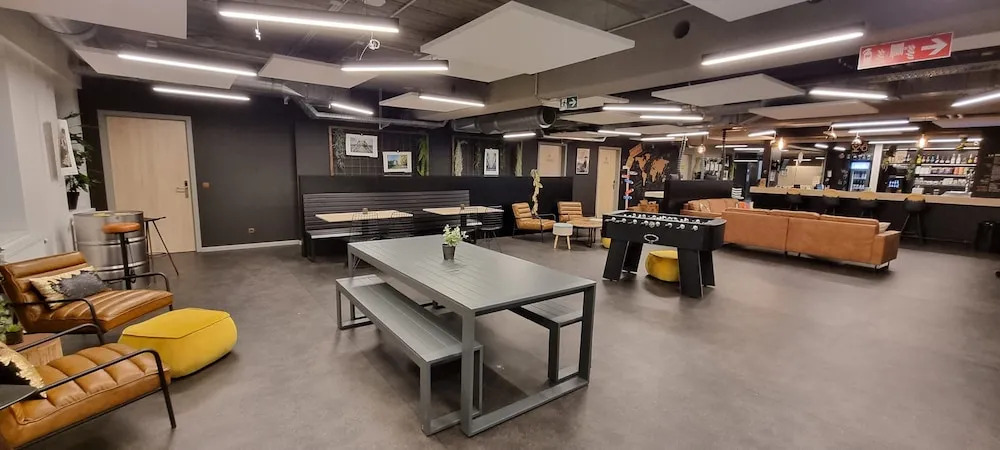 HI HOSTEL CHARLEROI Brussels South Airport